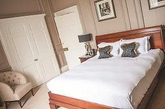 Judge's 5* York