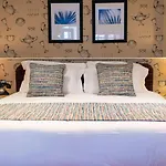 Judge's 5* York